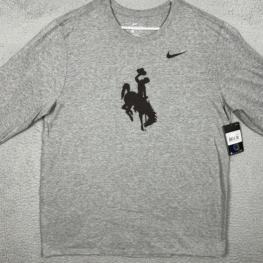 NEW Wyoming Cowboys Nike T-Shirt Mens XL Grey Heather Athletic Long Sleeve Tee